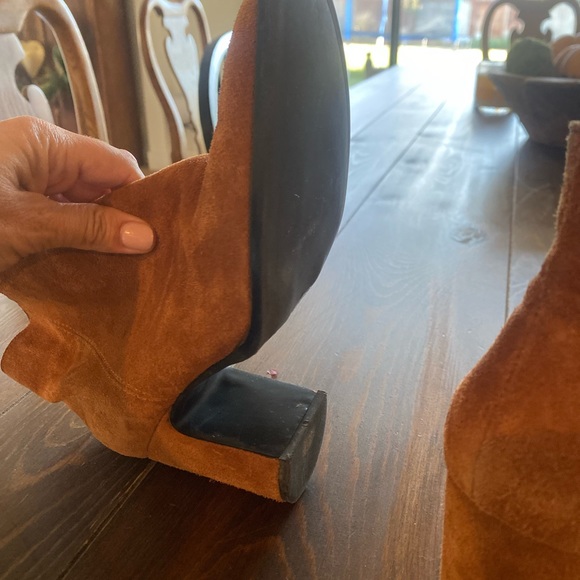 Dolce Vita brown suede boots size 7 - Picture 3 of 5